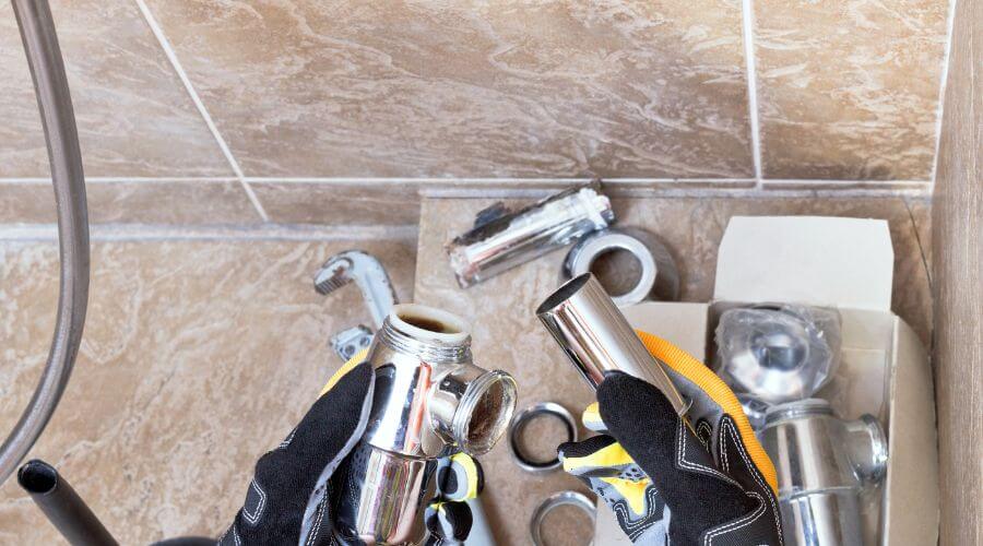 Professional gutter cleaning in Bismarck, IL